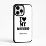 כיסוי בעיצוב אישי עם השם שלך לדגם - Apple iPhone 15 Pro Max בעיצוב אוהבת את החבר שלי