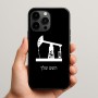 כיסוי בעיצוב אישי עם השם שלך לדגם - Apple iPhone 15 Pro Max בעיצוב באר נפט
