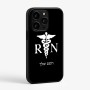 כיסוי בעיצוב אישי עם השם שלך לדגם - Apple iPhone 15 Pro בעיצוב אחות מוסמכת