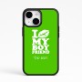 כיסוי בעיצוב אישי עם השם שלך לדגם - Apple iPhone 15 בעיצוב נשקי את חבר שלי