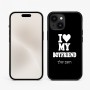 כיסוי בעיצוב אישי עם השם שלך לדגם - Apple iPhone 15 בעיצוב אוהבת את החבר שלי