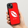 כיסוי בעיצוב אישי עם השם שלך לדגם - Apple iPhone 15 בעיצוב שפתיים - נשיקה