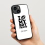 כיסוי בעיצוב אישי עם השם שלך לדגם - Apple iPhone 15 בעיצוב נשקי את חבר שלי