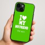 כיסוי בעיצוב אישי עם השם שלך לדגם - Apple iPhone 16 Plus בעיצוב אוהבת את החבר שלי