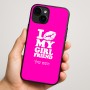 כיסוי בעיצוב אישי עם השם שלך לדגם - Apple iPhone 16 Plus בעיצוב לנשק את החברה שלי