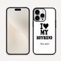כיסוי בעיצוב אישי עם השם שלך לדגם - Apple iPhone 16 Pro Max בעיצוב אוהבת את החבר שלי