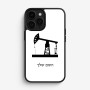 כיסוי בעיצוב אישי עם השם שלך לדגם - Apple iPhone 16 Pro בעיצוב באר נפט