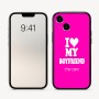 כיסוי בעיצוב אישי עם השם שלך לדגם - Apple iPhone 16 בעיצוב אוהבת את החבר שלי
