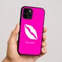 כיסוי בעיצוב אישי עם השם שלך לדגם - Apple iPhone 16 בעיצוב שפתיים - נשיקה