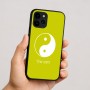 כיסוי בעיצוב אישי עם השם שלך לדגם - Apple iPhone 16 בעיצוב סמל יינג יאנג