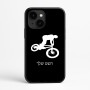 כיסוי בעיצוב אישי עם השם שלך לדגם - Apple iPhone 16e בעיצוב רוכב אופניים