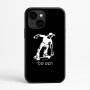 כיסוי בעיצוב אישי עם השם שלך לדגם - Apple iPhone 16e בעיצוב ילד סקייטבורד