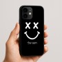 כיסוי בעיצוב אישי עם השם שלך לדגם - Apple iPhone 16e בעיצוב סמיילי