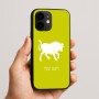 כיסוי בעיצוב אישי עם השם שלך לדגם - Apple iPhone 16e בעיצוב מזלות - שור