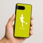 כיסוי בעיצוב אישי עם השם שלך לדגם - Google Pixel 10 5G בעיצוב שחקנית כדורגל - אישה