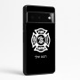 כיסוי בעיצוב אישי עם השם שלך לדגם - Google Pixel 6 Pro 5G בעיצוב כבאי - תגית