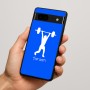 כיסוי בעיצוב אישי עם השם שלך לדגם - Google Pixel 7a 5G בעיצוב הרמת משקולות