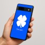 כיסוי בעיצוב אישי עם השם שלך לדגם - Google Pixel 7a 5G בעיצוב קלבר