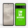 כיסוי בעיצוב אישי עם השם שלך לדגם - Google Pixel 8 Pro 5G בעיצוב אוהבת את החבר שלי