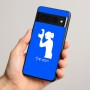 כיסוי בעיצוב אישי עם השם שלך לדגם - Google Pixel 8 Pro 5G בעיצוב צלמת - אישה