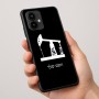 כיסוי בעיצוב אישי עם השם שלך לדגם - Motorola Edge 50 Pro 5G בעיצוב באר נפט
