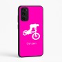 כיסוי בעיצוב אישי עם השם שלך לדגם - Motorola Moto E15 4G בעיצוב רוכב אופניים