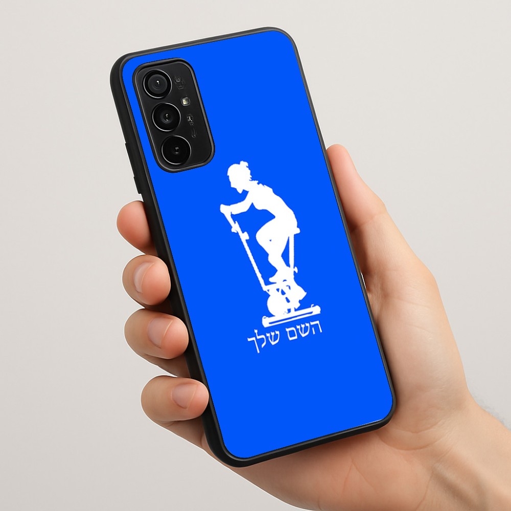 כיסוי בעיצוב אישי עם השם שלך לדגם - Motorola Moto G57 Power 5G בעיצוב אימון ספינינג - אישה