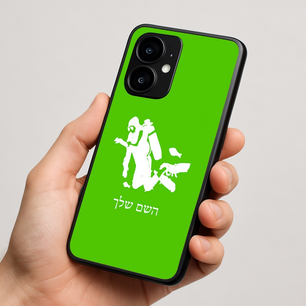 כיסוי בעיצוב אישי עם השם שלך לדגם - Motorola moto X70 Air בעיצוב צוללן