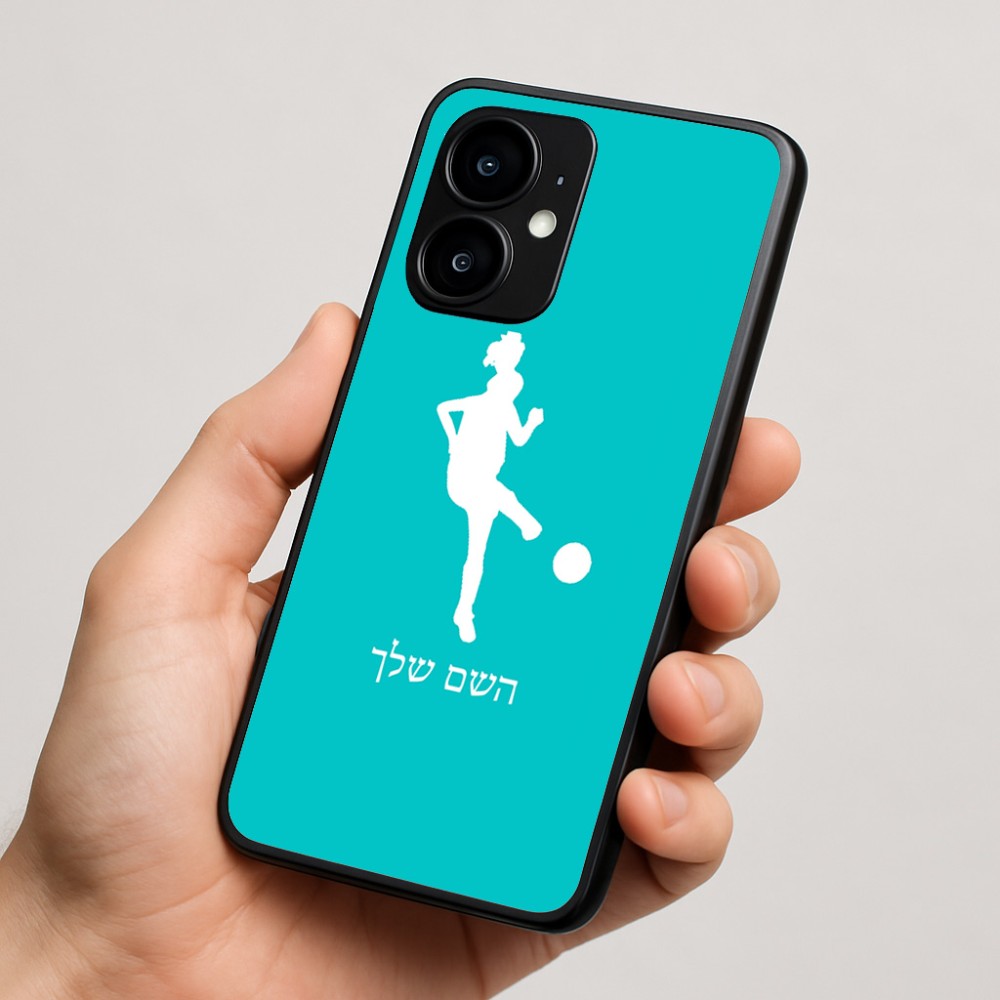 כיסוי בעיצוב אישי עם השם שלך לדגם - Motorola moto X70 Air בעיצוב שחקנית כדורגל - אישה