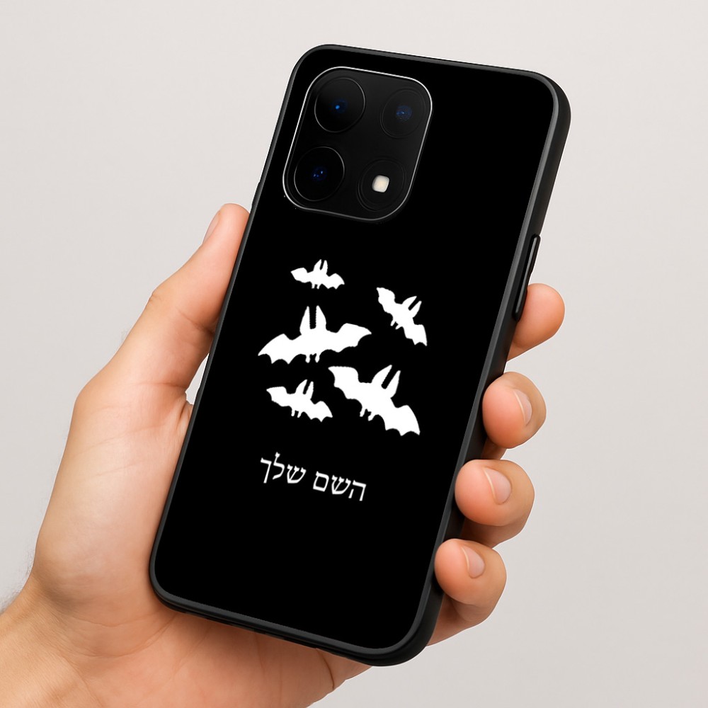 כיסוי בעיצוב אישי עם השם שלך לדגם - OnePlus 15 בעיצוב עטלפים