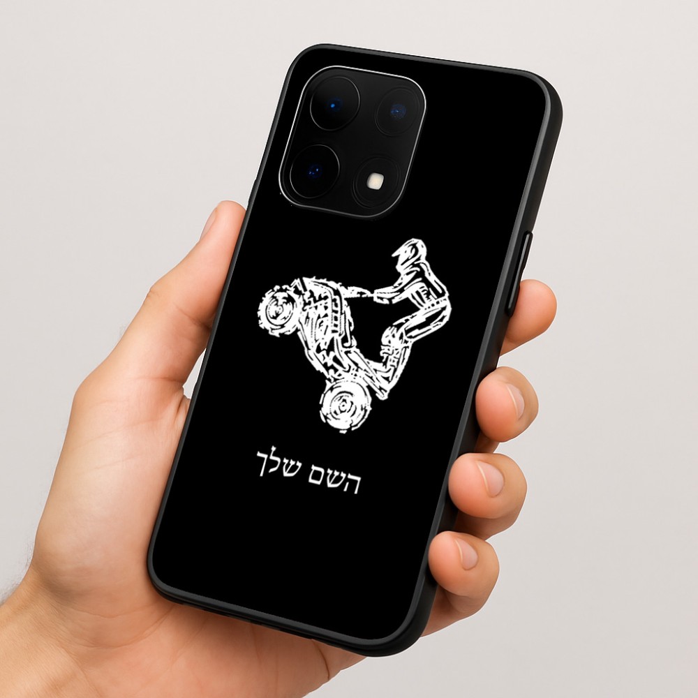 כיסוי בעיצוב אישי עם השם שלך לדגם - OnePlus 15 בעיצוב רוכב טרקטורונים