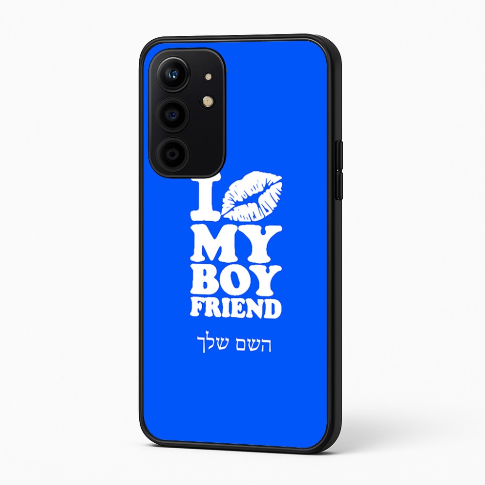 כיסוי בעיצוב אישי עם השם שלך לדגם - Realme 16 Pro+ 5G בעיצוב נשקי את חבר שלי
