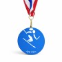 מדליה מעץ בעיצוב אישי עם השם שלך בעיצוב סקי אולימפי גודל 6.5 × 6.5 ס"מ