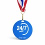 מדליה מעץ בעיצוב אישי עם השם שלך בעיצוב 24 ביולי גודל 6.5 × 6.5 ס"מ