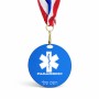 מדליה מעץ בעיצוב אישי עם השם שלך בעיצוב חובש גודל 6.5 × 6.5 ס"מ