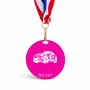 מדליה מעץ בעיצוב אישי עם השם שלך בעיצוב מכונית גודל 6.5 × 6.5 ס"מ