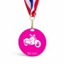 מדליה מעץ בעיצוב אישי עם השם שלך בעיצוב הארלי-דיווידסון גודל 6.5 × 6.5 ס"מ