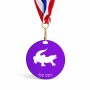 מדליה מעץ בעיצוב אישי עם השם שלך בעיצוב תנין גודל 6.5 × 6.5 ס"מ