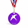 מדליה מעץ בעיצוב אישי עם השם שלך בעיצוב לבלוע גודל 6.5 × 6.5 ס"מ