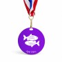 מדליה מעץ בעיצוב אישי עם השם שלך בעיצוב מזלות - דגים גודל 6.5 × 6.5 ס"מ