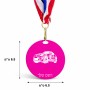 מדליה מעץ בעיצוב אישי עם השם שלך בעיצוב מכונית גודל 6.5 × 6.5 ס"מ