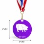 מדליה מעץ בעיצוב אישי עם השם שלך בעיצוב חזיר גודל 6.5 × 6.5 ס"מ