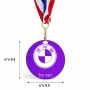 מדליה מעץ בעיצוב אישי עם השם שלך בעיצוב ב.מ.וו גודל 6.5 × 6.5 ס"מ