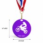 מדליה מעץ בעיצוב אישי עם השם שלך בעיצוב מוטוקרוס גודל 6.5 × 6.5 ס"מ