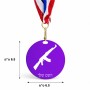 מדליה מעץ בעיצוב אישי עם השם שלך בעיצוב אק 47 גודל 6.5 × 6.5 ס"מ